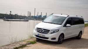 Mercedes-Benz V 250 BlueTEC kisbusz