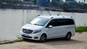 Mercedes-Benz V 250 BlueTEC kisbusz